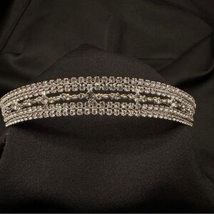 Vintage BNWOT Silver Rhinestone Bridal / Prom Tiara